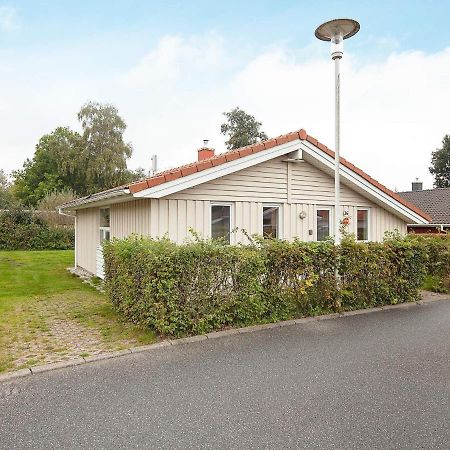 Three-Bedroom Holiday Home In Groemitz 11 Dış mekan fotoğraf